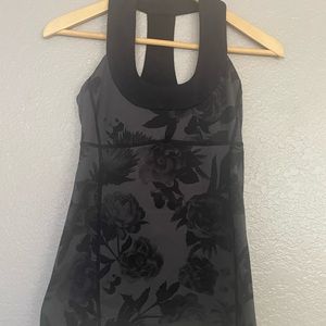 Lululemon Women’s Tank Top Size SX